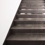 Marbleopolis pietra grey stairs